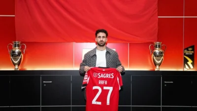 Beşiktaş ile yollarını ayıran Rafa Silva, eski kulübü Benfica'ya imzayı