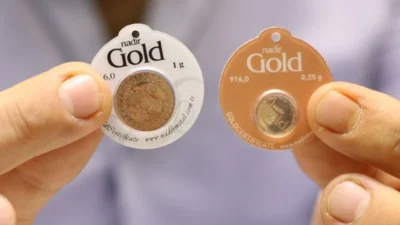 Kapalıçarşı'da gram altın 8.000 TL barajını yıktı, ons altın rekor