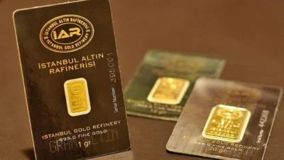 Altın fiyatlarında rekor serisi devam ediyor. Gram altın 7 bin