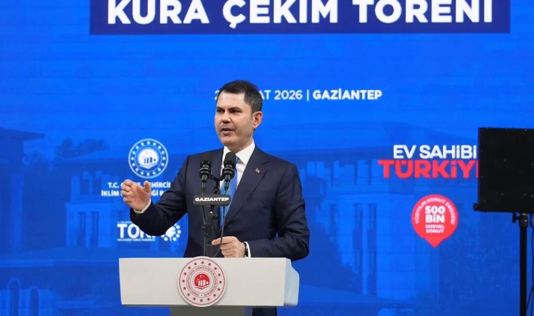 Çevre, Şehircilik ve İklim Değişikliği Bakanı Murat Kurum, Gaziantep'teki kura