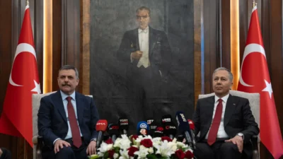 İçişleri Bakanlığı görevini Mustafa Çiftçi'ye devreden Ali Yerlikaya, veda töreni