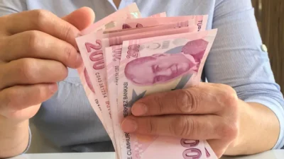 Yüksek prim ödeyen emeklilerin yaşadığı maaş adaletsizliği için SGK Uzmanı