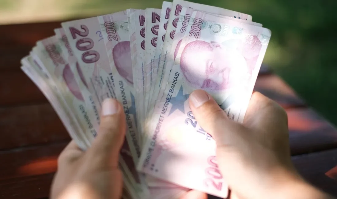 Ekonomist Muhammet Bayram, kademeli emeklilik tartışmalarına son noktayı koydu. "Daha