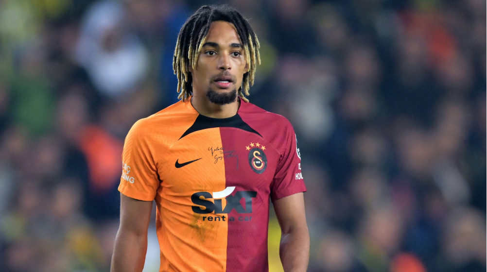 Galatasaray, rekor bedelle Bayern Münih'e sattığı Sacha Boey'i kiralık olarak