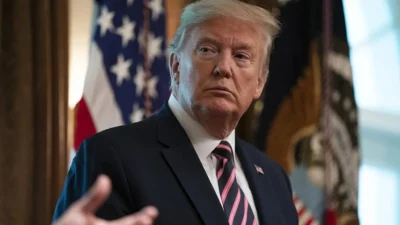 ABD Başkanı Donald Trump, İran operasyonunun ardından sıranın Küba hükümetini