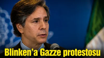 Eski ABD Dışişleri Bakanı Antony Blinken, Virginia’da ailesiyle katıldığı halka