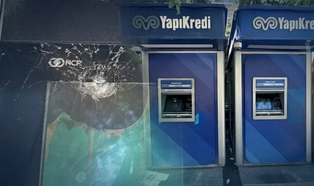 Diyarbakır’ın merkez ilçelerinden birinde bulunan Yapı Kredi Bankası ATM’sine silahlı