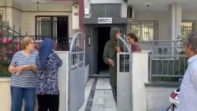 İzmir'in Konak ilçesinde yaşanan aile faciası Türkiye'yi yasa boğdu. İddiaya