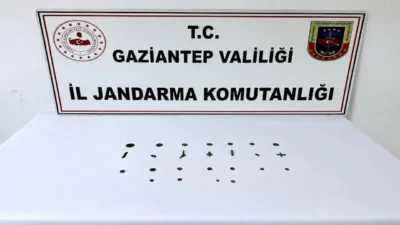 Gaziantep'te jandarma ekiplerinin düzenlediği operasyonda tarihi eser niteliği taşıdığı değerlendirilen