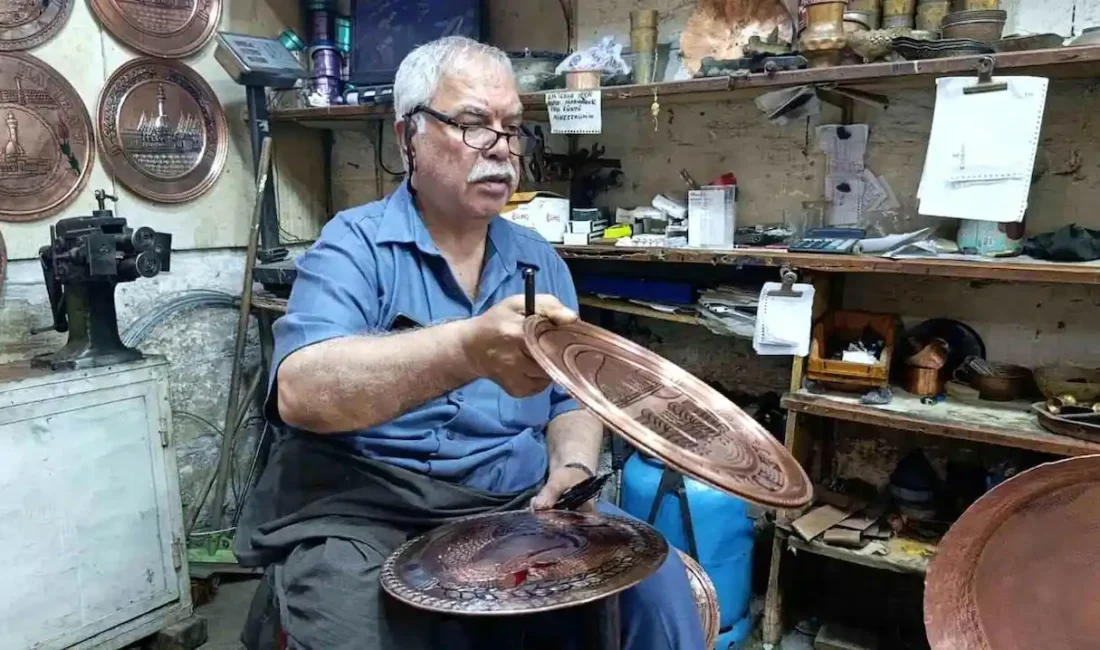 Şanlıurfa'nın köklü el sanatları arasında yer alan bakırcılık, son yıllarda