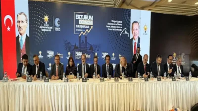 Erzurum'da düzenlenen Ekonomi Buluşmaları kapsamında kamu temsilcileri, iş dünyası, ihracatçılar